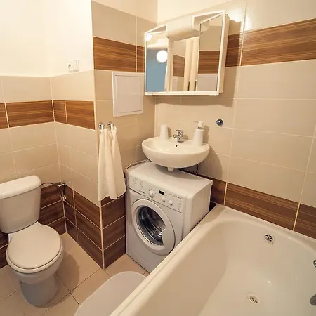Falcon Street No.72 Apartment Prague